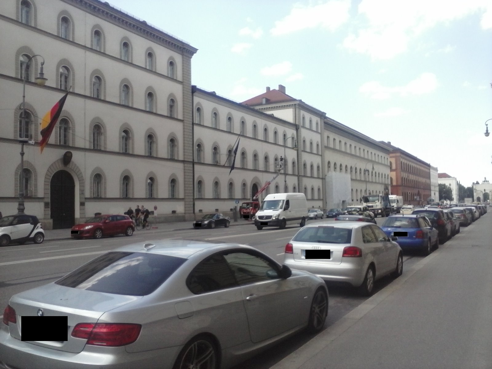 Ludwigstraße 1